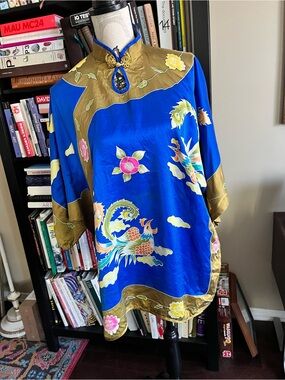 100% Silk Blue & Gold Silk Floral Chinese Dragon Tunic Top
